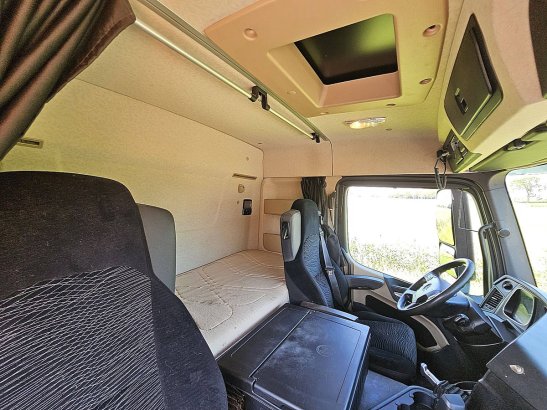 MERCEDES-BENZ ACTROS 1843 Mercedes-Benz ACTROS 1843 2019 2 Tractor Units image 38