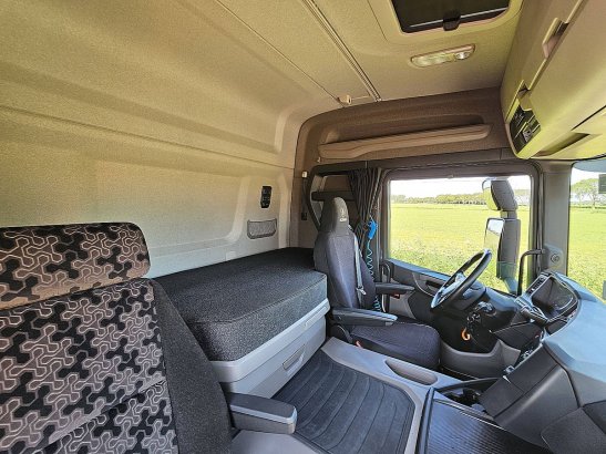 SCANIA G500 adr G500 ADR 2023 2 Tractor Units image 15
