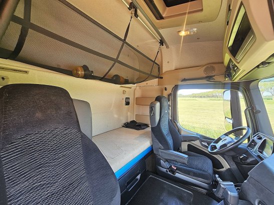 MERCEDES-BENZ ACTROS 1843 Mercedes-Benz ACTROS 1843 2018 2 Tractor Units image 15