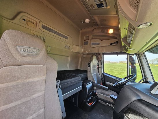 IVECO AS260S42 STRALIS 6x2 intarder alcoa's AS260S42 STRALIS 6X2 INTARDER ALCOA'S 2018 2 image 75