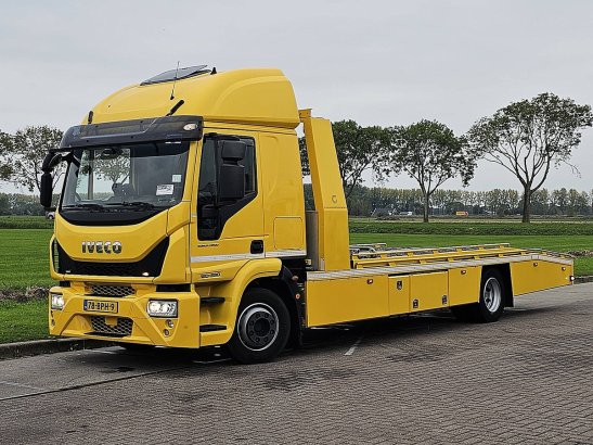 IVECO 120E28 EUROCARGO fly deck 2 cars 120E28 EUROCARGO FLY DECK 2 CARS 2020 2 image 92