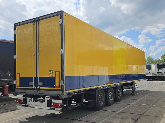 SCHMITZ SKO 24 L 13.4 FP 60 6cm wall thermoking Schmitz Cargobull SKO 24 L 13.4 FP 60 6CM WALL THERMOKING 2019 2 Refrigera...