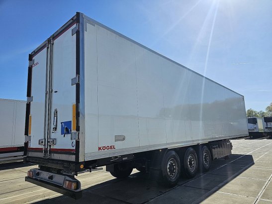 KOGEL DOPPELSTOCK BLUMENBR thermoking slx300 Kögel DOPPELSTOCK BLUMENBR THERMOKING SLX300 2018 2 Refrigerated semi trailer...