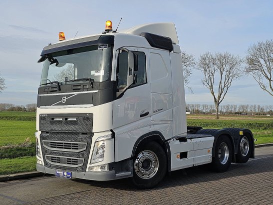 VOLVO FH 500 6x2 steered pto+hydr 590 2020 2 Tractor Units image 2