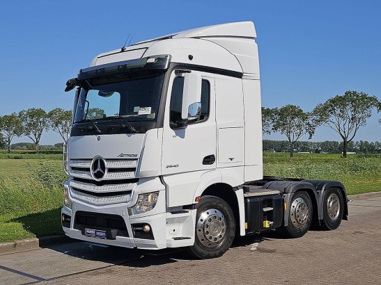 MERCEDES-BENZ ACTROS 2540 6x2 Mercedes-Benz ACTROS 2540 6X2 2015 2 Tractor Units image 2