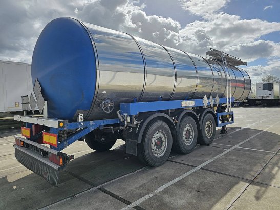 FELDBINDER TSA 23.3-1 32.000 liter oil Feldbinder TSA 23.3-1 32.000 LITER OIL 2003 2 Tanker semi trailers image 14