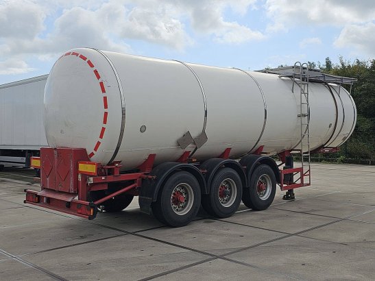 HENDRICKS CHEMIETANK 30.000 ltr isolated Hendricks CHEMIETANK 30.000 LTR ISOLATED 1999 2 Tanker semi trailers image 10