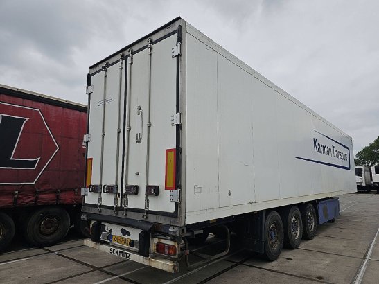 KRONE SD meatrails thermoking SD MEATRAILS THERMOKING 2010 2 Refrigerated semi trailers image 17