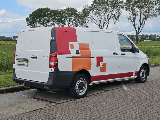 MERCEDES-BENZ VITO 111 l2 euro6 3-zits Mercedes-Benz Vito 111 L2 Euro6 3-Zits 2017 2 Small Vans image 3