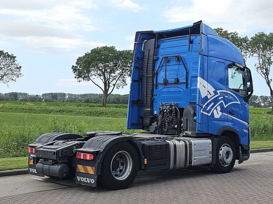 VOLVO FH 460 fh5 2x tank veb+ ipc 590 2022 2 Tractor Units image 3