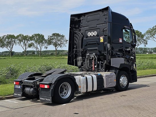 RENAULT T 480 high T 480 HIGH 2018 2 Tractor Units image 2