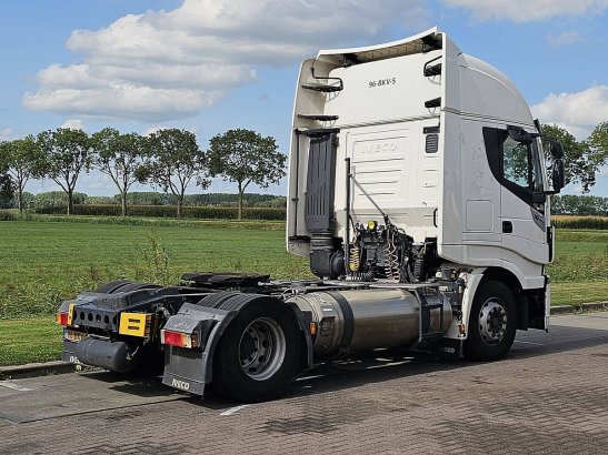 IVECO AS440S40 STRALIS lng AS440S40 STRALIS LNG 2018 2 Tractor Units image 3