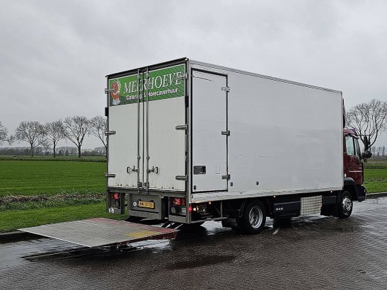 M.A.N. 8.140 L2000 nl truck taillift 8.140 L2000 NL TRUCK TAILLIFT 2003 2 image 2