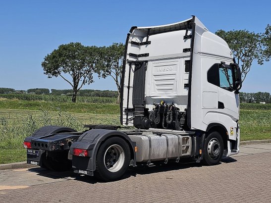 IVECO S-WAY AS440S49 S-WAY AS440S49 2022 2 Tractor Units image 3
