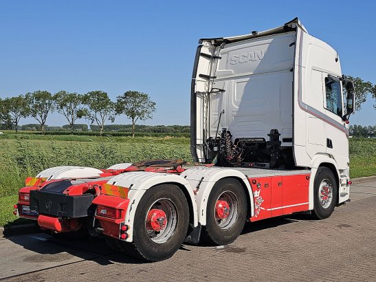 SCANIA R520 v8 6x4 ret.pto+hid R520 V8 6x4 RET.PTO+HID 2019 2 Tractor Units image 17
