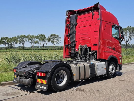 VOLVO FH 500 ful spoiler i-park c 590 2023 2 Tractor Units image 3