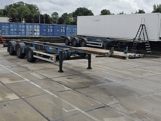 RENDERS CHASSIS PORTMASTER Renders CHASSIS PORTMASTER 2009 2 image 3