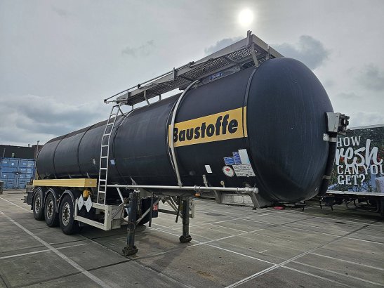 FELDBINDER TSA 30.3-1 bitumen 30.000 liter Feldbinder TSA 30.3-1 BITUMEN 30.000 LITER 2003 2 Tanker semi trailers image 3
