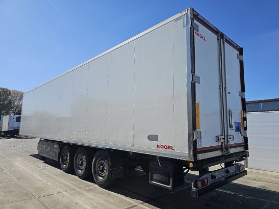 KOGEL DOPPELSTOCK BLUMENBR thermoking slx300 Kögel DOPPELSTOCK BLUMENBR THERMOKING SLX300 2018 2 Refrigerated semi trailer...