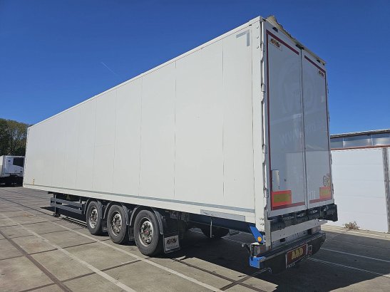 SYSTEM TRAILERS LPRS 24 MEGA doppel st. hard wood SYSTEM TRAILERS LPRS 24 MEGA DOPPEL ST. HARD WOOD 2021 2 Box semi-traile...