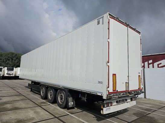 KRONE SD DRYLINER garnment kleider 9357 2014 2 Box semi-trailers image 5
