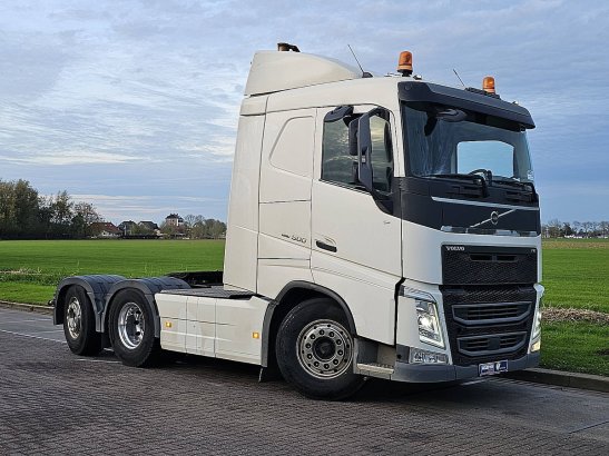 VOLVO FH 500 6x2 steered pto+hydr 590 2020 2 Tractor Units image 5
