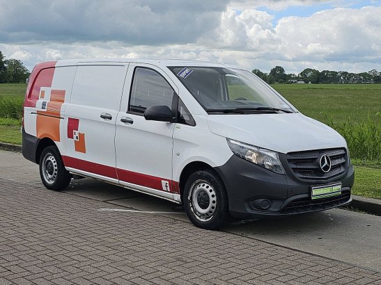 MERCEDES-BENZ VITO 111 l2 euro6 3-zits Mercedes-Benz Vito 111 L2 Euro6 3-Zits 2017 2 Small Vans image 5