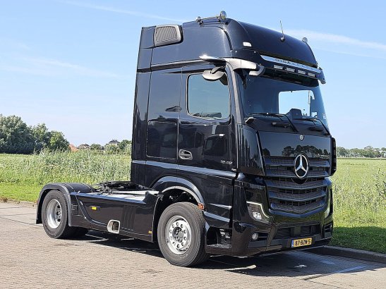 MERCEDES-BENZ ACTROS 1848 LS gigaspace retarder Mercedes-Benz ACTROS 1848 LS GIGASPACE RETARDER 2022 2 Tractor Units image 5