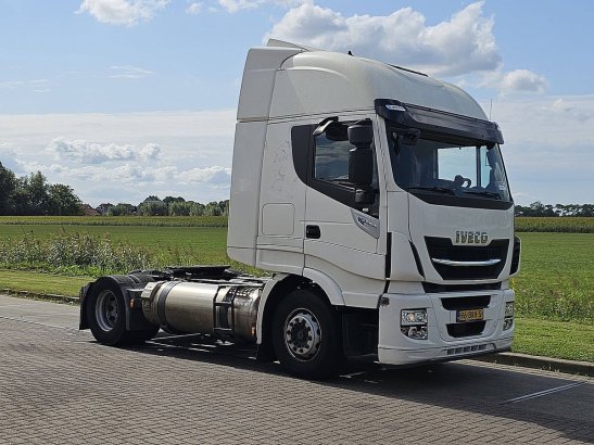 IVECO AS440S40 STRALIS lng AS440S40 STRALIS LNG 2018 2 Tractor Units image 5