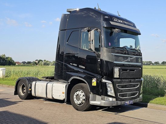 VOLVO FH 460 4x2 2x tank 590 2021 2 Tractor Units image 18