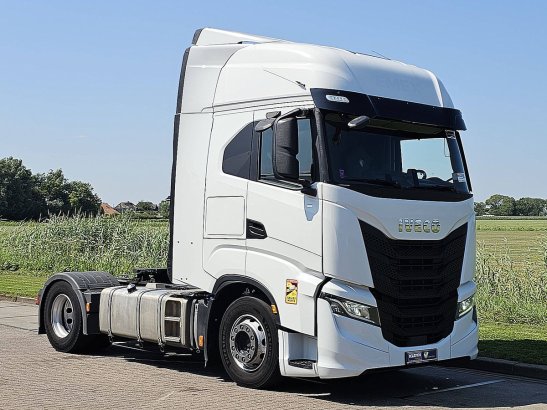 IVECO S-WAY AS440S49 S-WAY AS440S49 2022 2 Tractor Units image 5