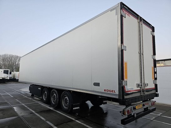 KOGEL S24-4 thermoking slxi300 Kögel S24-4 THERMOKING SLXI300 2022 2 Refrigerated semi trailers image 17