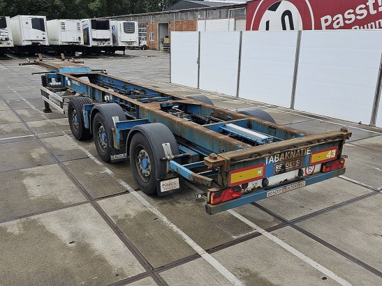 RENDERS CHASSIS PORTMASTER Renders CHASSIS PORTMASTER 2009 2 image 5