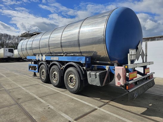 FELDBINDER TSA 23.3-1 32.000 liter oil Feldbinder TSA 23.3-1 32.000 LITER OIL 2003 2 Tanker semi trailers image 29