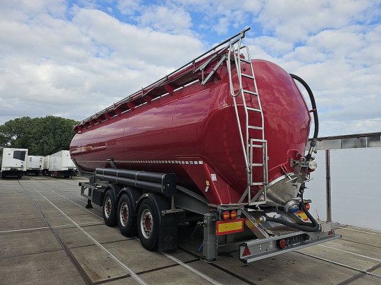 FELDBINDER KIP 60M3 electro/ alu wheels Feldbinder KIP 60M3 electro/ alu wheels 2014 2 Tanker semi trailers image 5