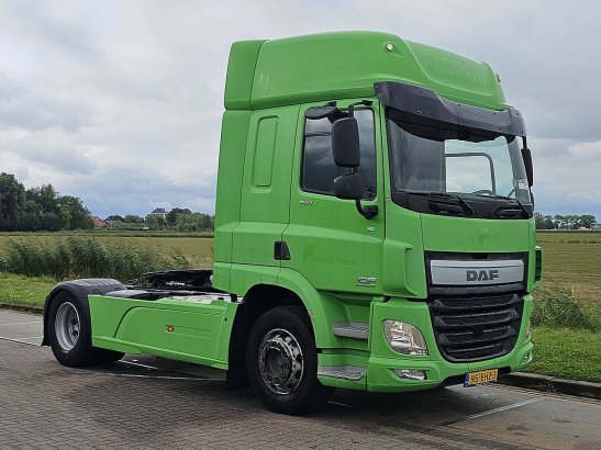 DAF CF 400 CF 400 2017 2 Tractor Units image 5