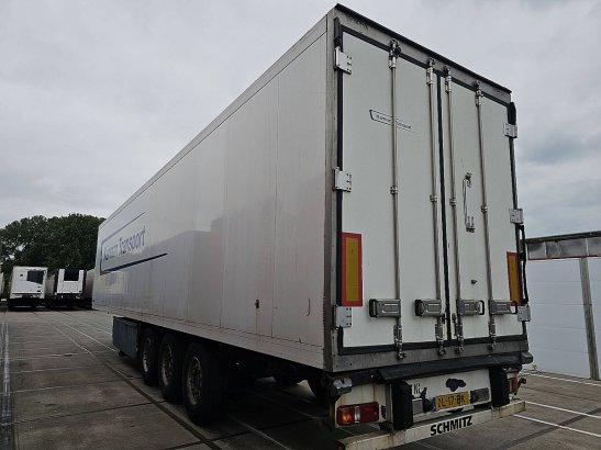 KRONE SD meatrails thermoking SD MEATRAILS THERMOKING 2010 2 Refrigerated semi trailers image 20