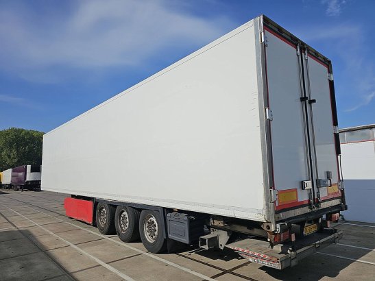 KRONE SD SD 2011 2 Refrigerated semi trailers image 5
