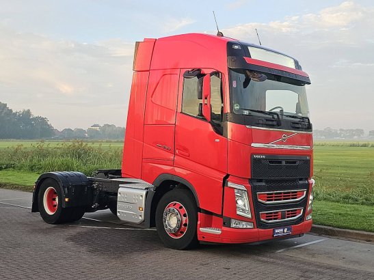 VOLVO FH 460 4x2 I-Parc-Cool I-Save Xenon Spoilers PTO 1st Owner Full-Air! 590 2021 2 Tractor Units image 5