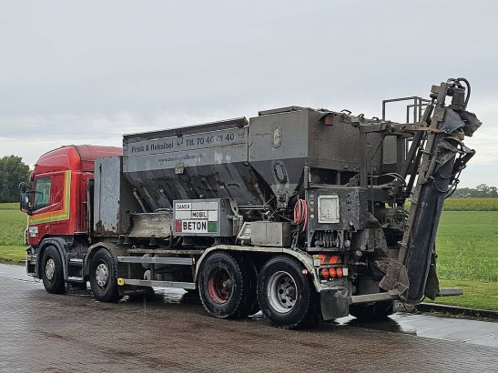 SCANIA P400 8x4 cp19 highline P400 8X4 CP19 HIGHLINE 2010 2 image 21