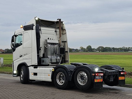 VOLVO FH 500 6x2 steered pto+hydr 590 2020 2 Tractor Units image 6
