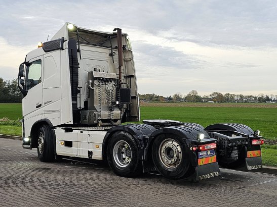 VOLVO FH 500 6x2 steered pto+hydr 590 2020 2 Tractor Units image 6
