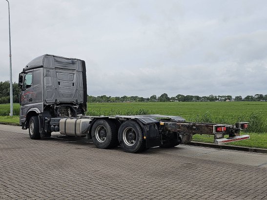 MERCEDES-BENZ AROCS 2663 6x4 Mercedes-Benz AROCS 2663 6X4 2015 2 image 6