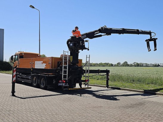 M.A.N. 26.440 TGS mkg hlk221a2v crane 26.440 TGS MKG HLK221A2V CRANE 2016 2 image 2
