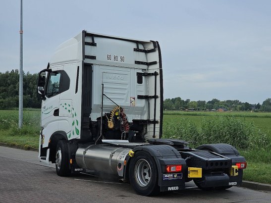 IVECO S-WAY AS440S46 lng S-WAY AS440S46 LNG 2021 2 Tractor Units image 6