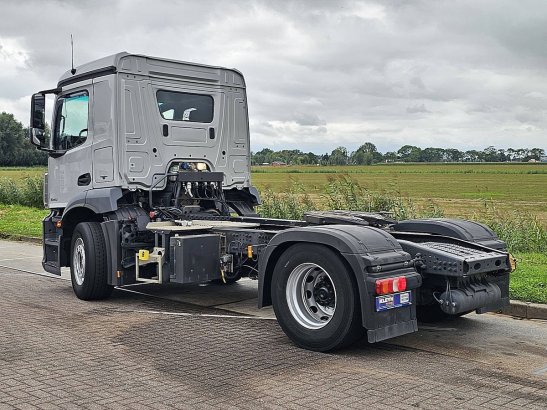 MERCEDES-BENZ ANTOS 1840 short cab xenon 304t Mercedes-Benz ANTOS 1840 SHORT CAB XENON 304T 2018 2 Tractor Units image 6