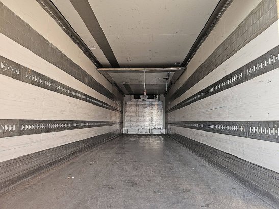 SCHMITZ SKO24 2 axle steer city Schmitz Cargobull SKO24 2 AXLE STEER CITY 2008 2 Refrigerated semi trailers image 21