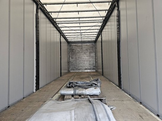 SYSTEM TRAILERS PS10 city new curtains SYSTEM TRAILERS PS10 CITY NEW CURTAINS 2013 2 image 32