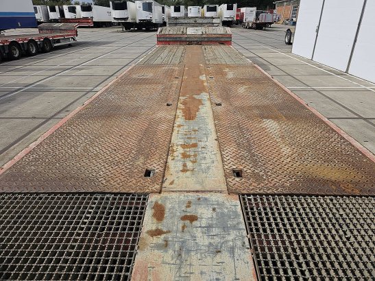NOOTEBOOM MCOS-48-03 3 ASSEN GEDWONGEN GESTUURD, 3X HYDRAULIC STEERING, HYDRAULIC RAMPS Nooteboom MCOS-48-03 3 ASSEN GEDWO...