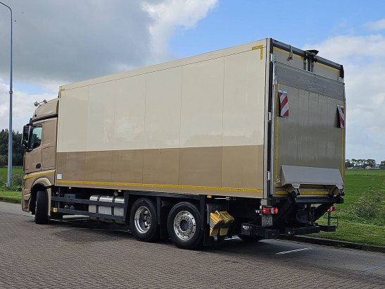 MERCEDES-BENZ ACTROS 2548 6x2 steer 2t lift Mercedes-Benz ACTROS 2548 6X2 STEER 2T LIFT 2018 2 image 36